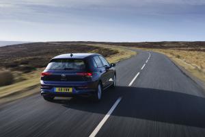 Volkswagen Golf Life 2020 года  (UK)